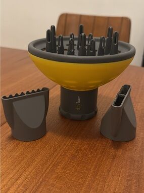 Drybar Yellow and Gray Diffuser with Two Gray Nozzles
